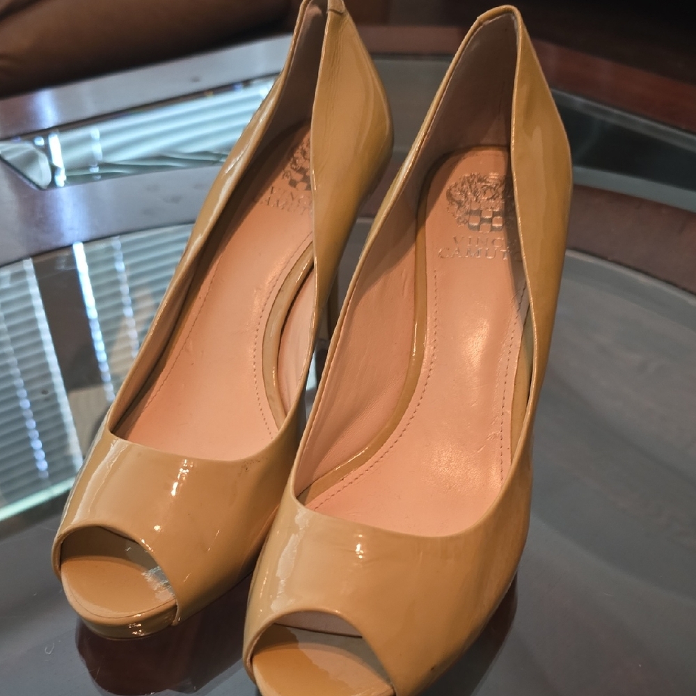 Vince Camuto Tan Leather Heels